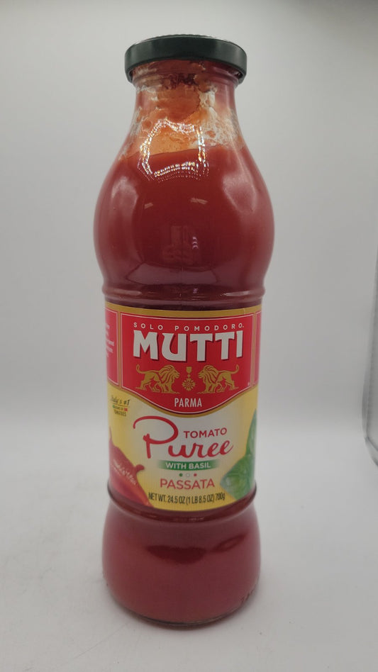 Tomato Puree with Basil